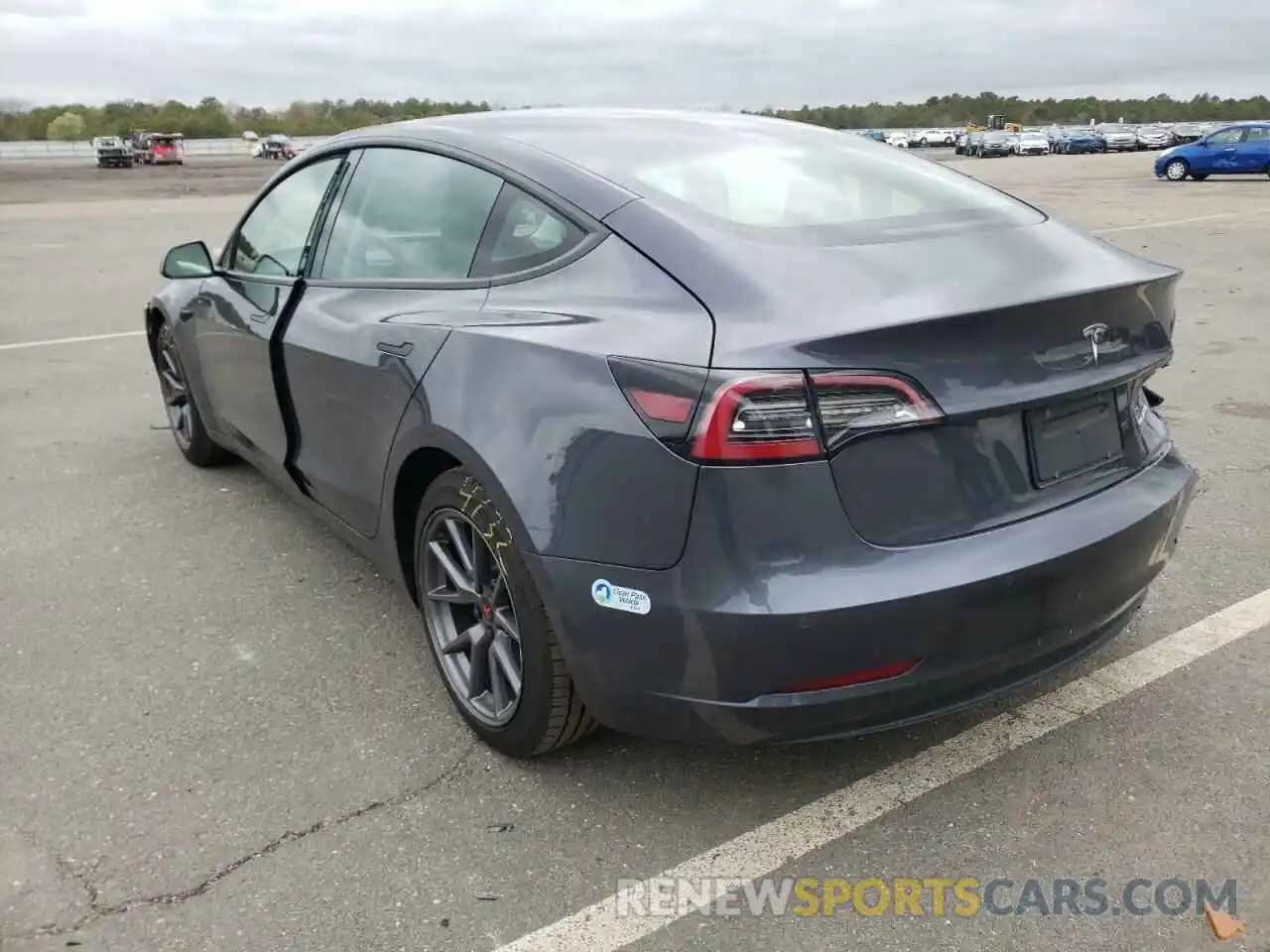 3 Photograph of a damaged car 5YJ3E1EB4MF979205 TESLA MODEL 3 2021