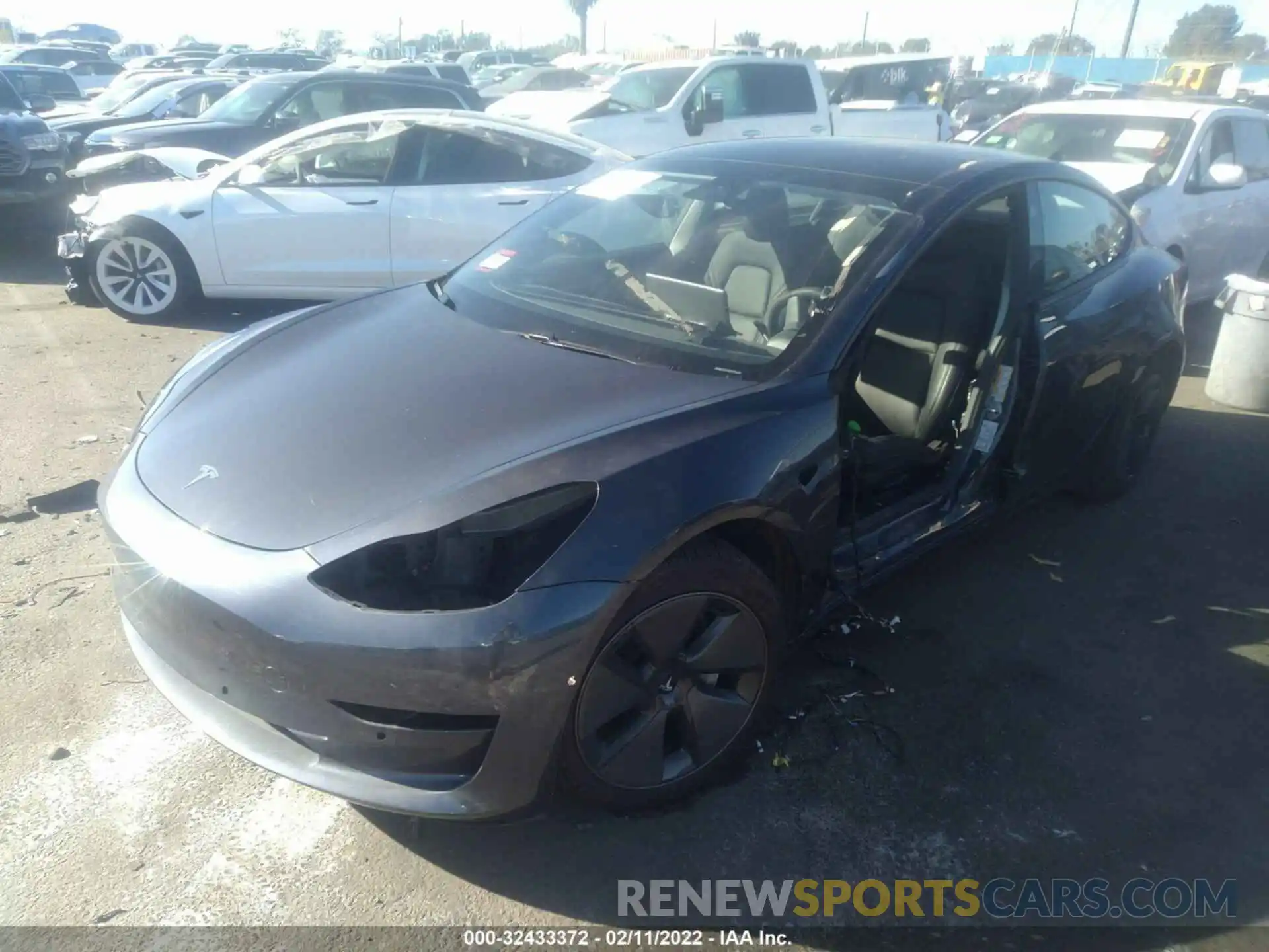 2 Фотография поврежденного автомобиля 5YJ3E1EB5MF006799 TESLA MODEL 3 2021