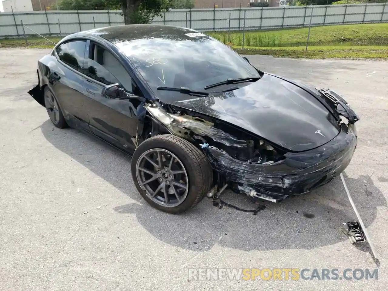 1 Photograph of a damaged car 5YJ3E1EB5MF055324 TESLA MODEL 3 2021