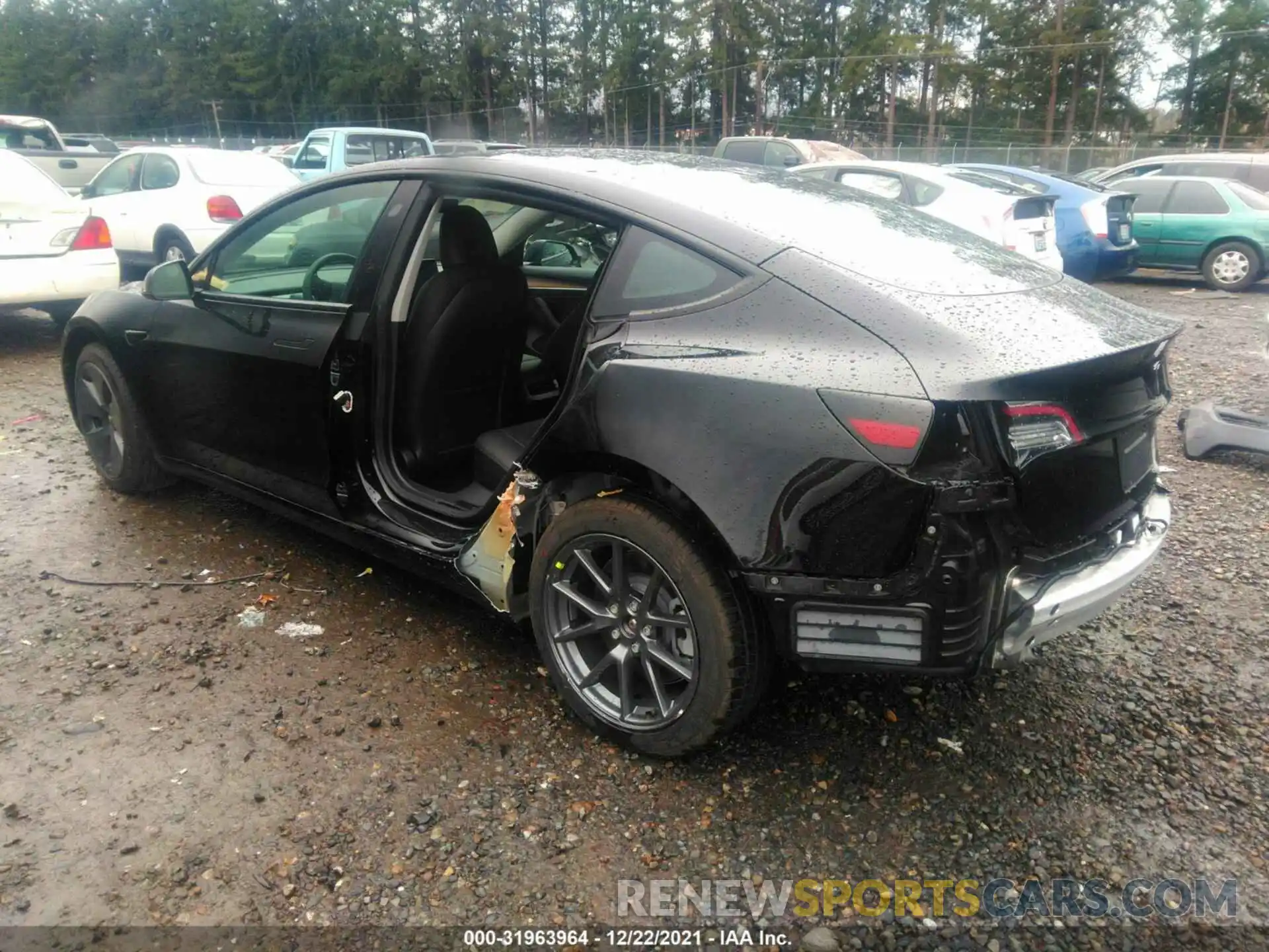 3 Photograph of a damaged car 5YJ3E1EB5MF066887 TESLA MODEL 3 2021