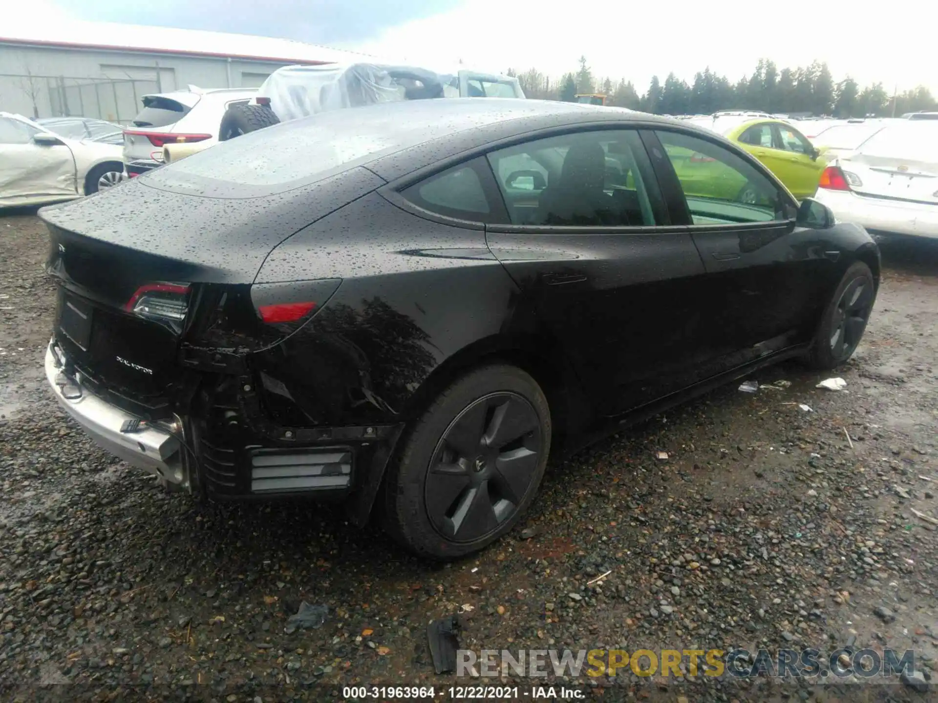 4 Photograph of a damaged car 5YJ3E1EB5MF066887 TESLA MODEL 3 2021