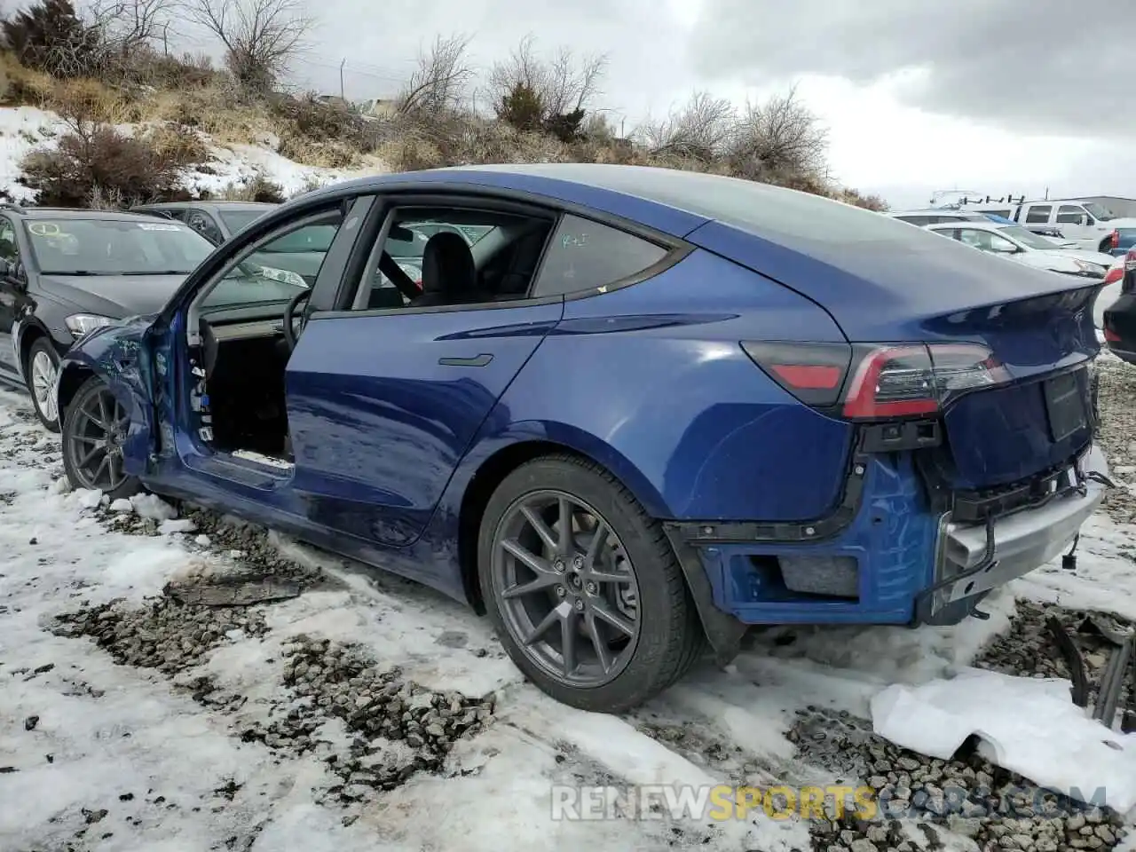 2 Photograph of a damaged car 5YJ3E1EB5MF069837 TESLA MODEL 3 2021