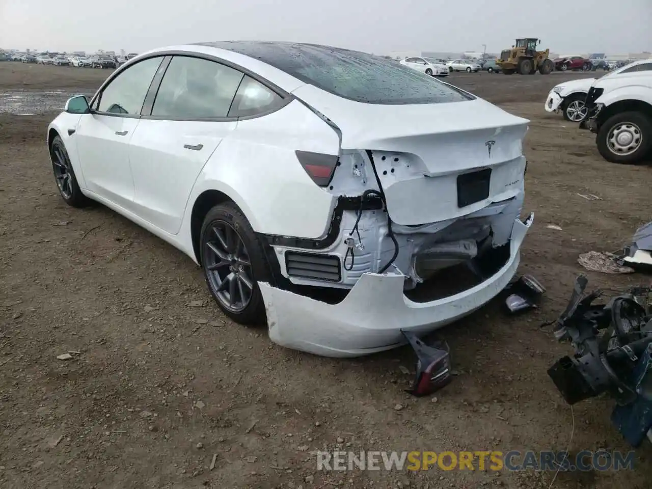 3 Photograph of a damaged car 5YJ3E1EB5MF085858 TESLA MODEL 3 2021