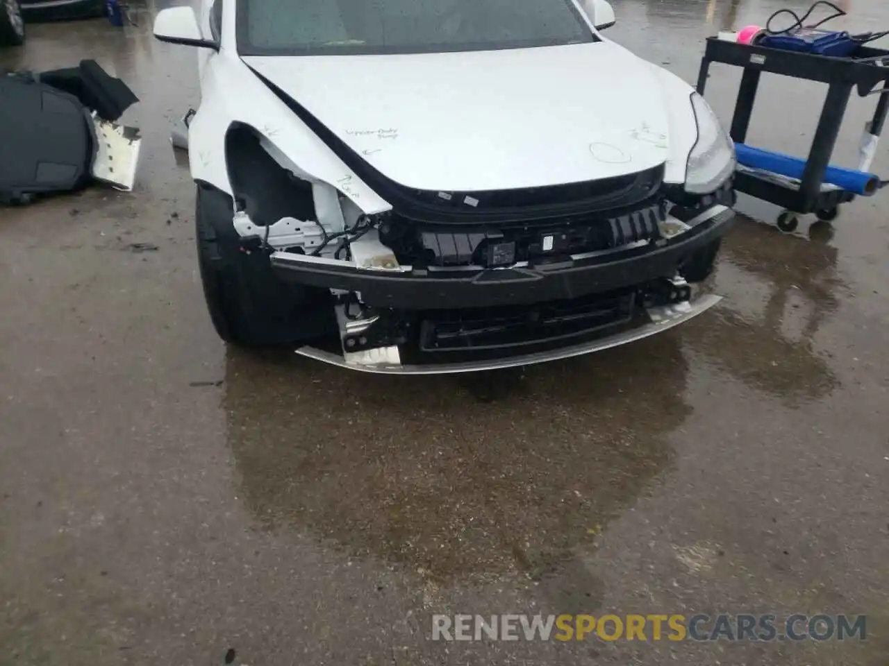 9 Photograph of a damaged car 5YJ3E1EB5MF855136 TESLA MODEL 3 2021