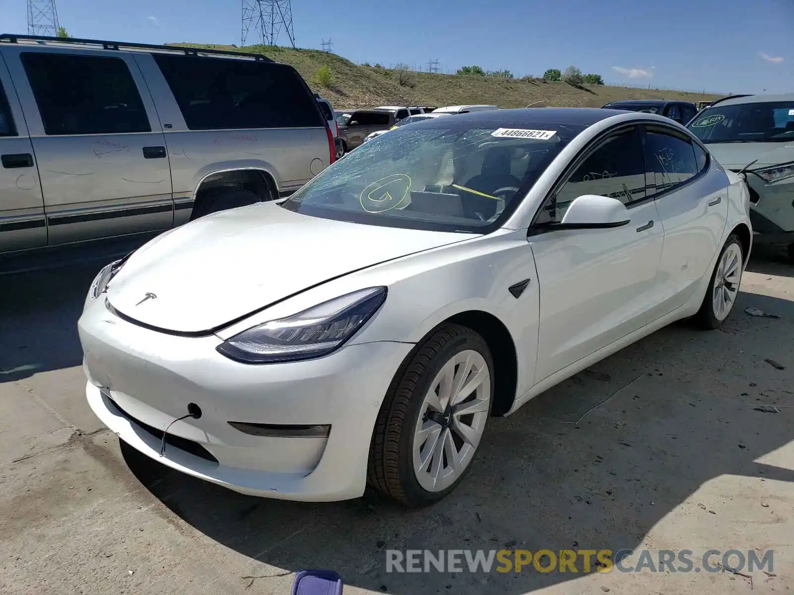 2 Photograph of a damaged car 5YJ3E1EB5MF859817 TESLA MODEL 3 2021