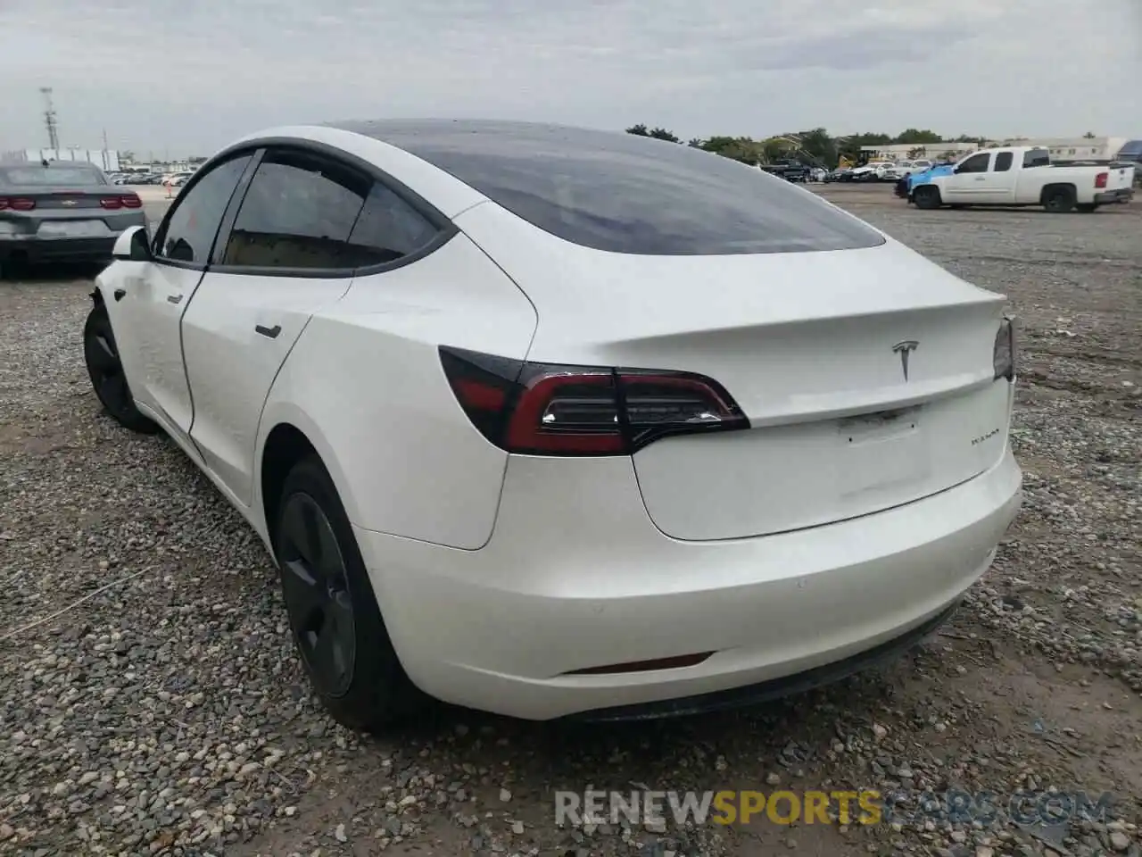 3 Photograph of a damaged car 5YJ3E1EB5MF902147 TESLA MODEL 3 2021