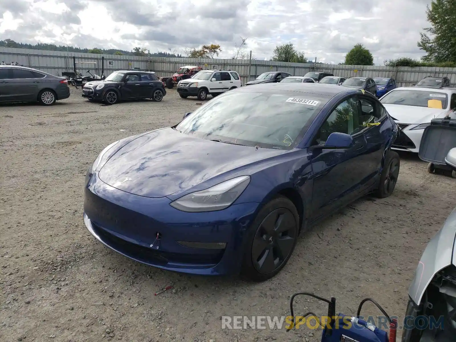 2 Photograph of a damaged car 5YJ3E1EB5MF924598 TESLA MODEL 3 2021