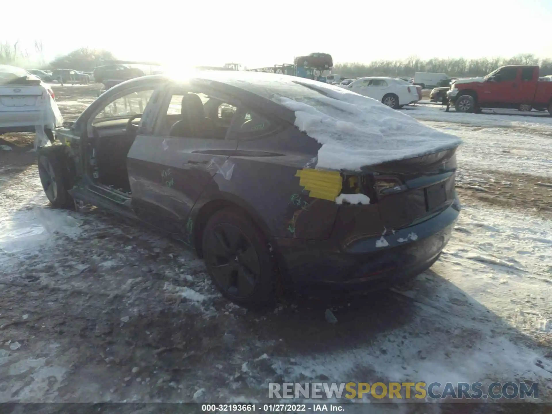 3 Photograph of a damaged car 5YJ3E1EB5MF983957 TESLA MODEL 3 2021