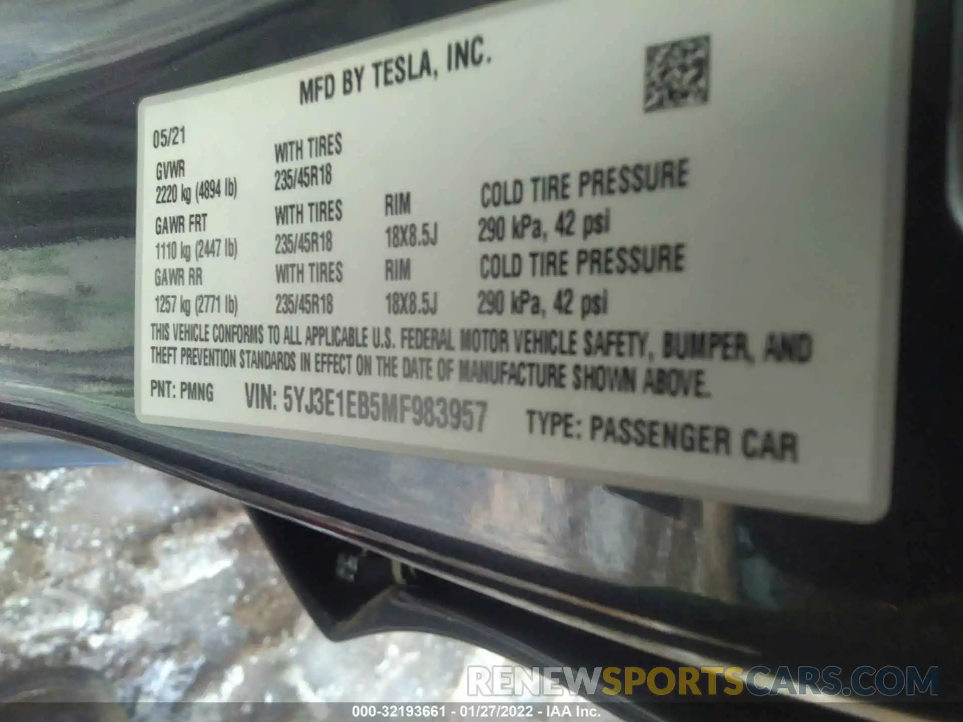 9 Photograph of a damaged car 5YJ3E1EB5MF983957 TESLA MODEL 3 2021