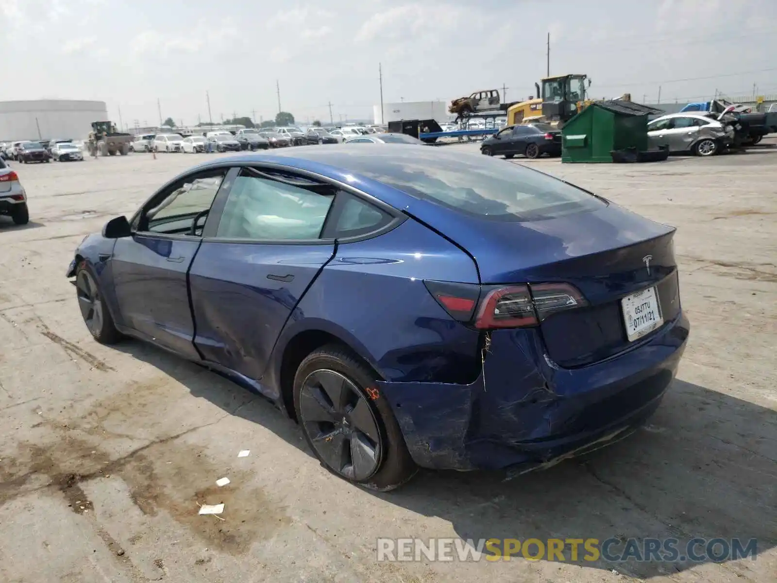 3 Photograph of a damaged car 5YJ3E1EB5MF984073 TESLA MODEL 3 2021