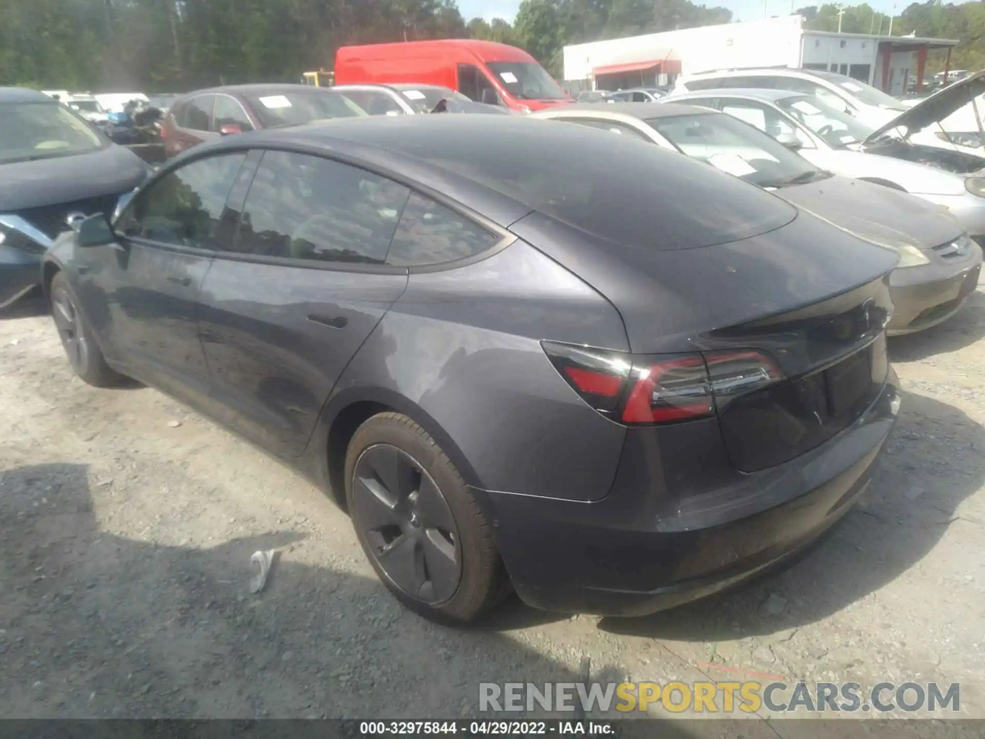 3 Photograph of a damaged car 5YJ3E1EB5MF992870 TESLA MODEL 3 2021