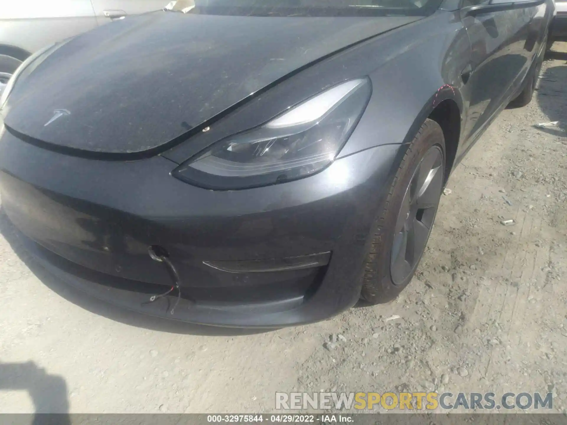 6 Photograph of a damaged car 5YJ3E1EB5MF992870 TESLA MODEL 3 2021