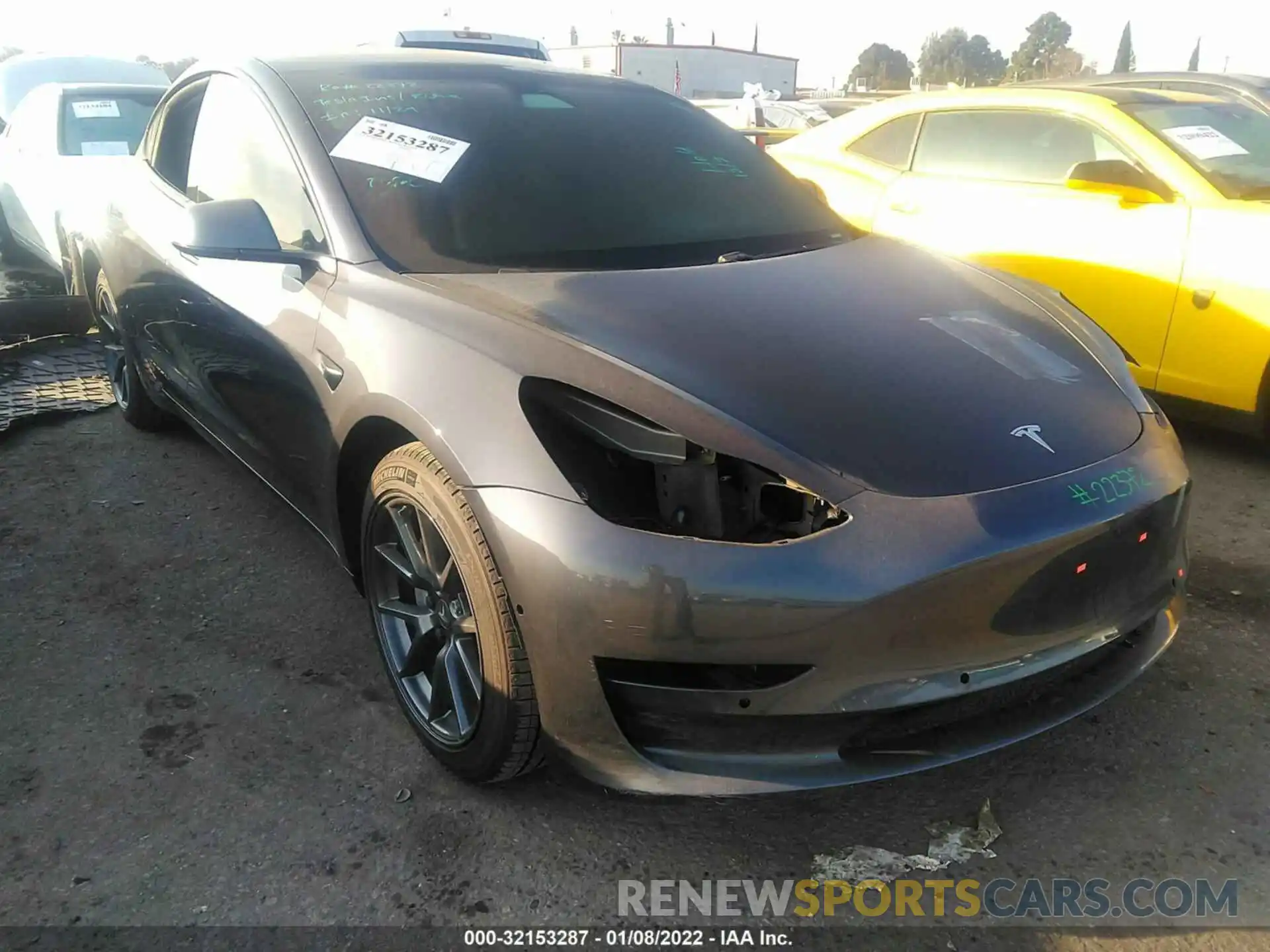 1 Photograph of a damaged car 5YJ3E1EB6MF019402 TESLA MODEL 3 2021