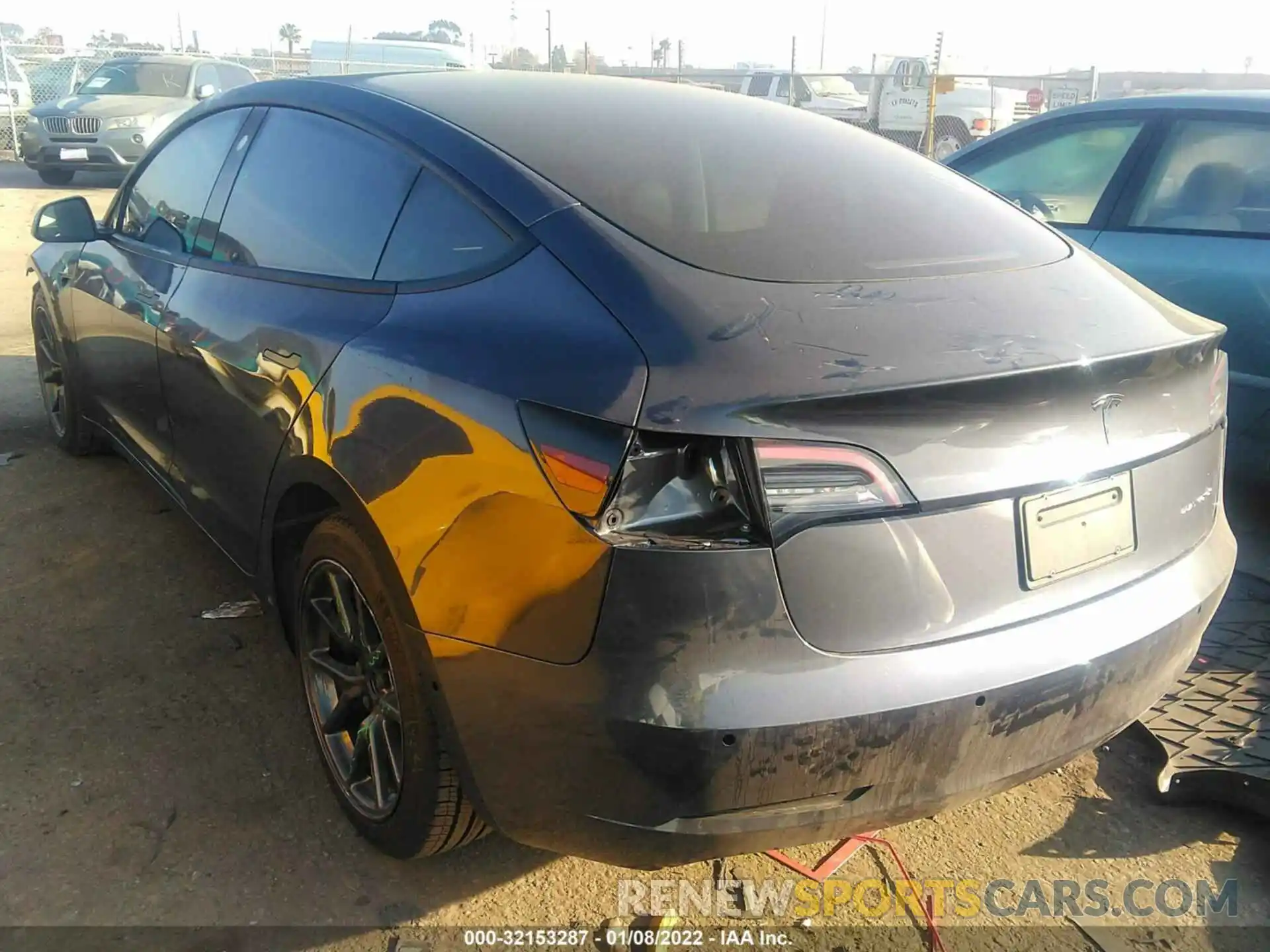 3 Photograph of a damaged car 5YJ3E1EB6MF019402 TESLA MODEL 3 2021