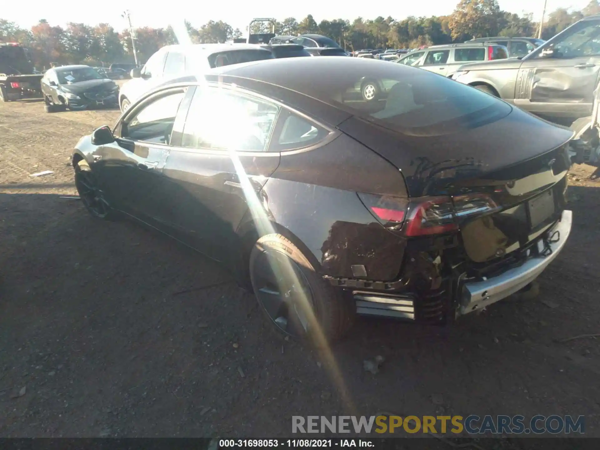 3 Photograph of a damaged car 5YJ3E1EB6MF053002 TESLA MODEL 3 2021