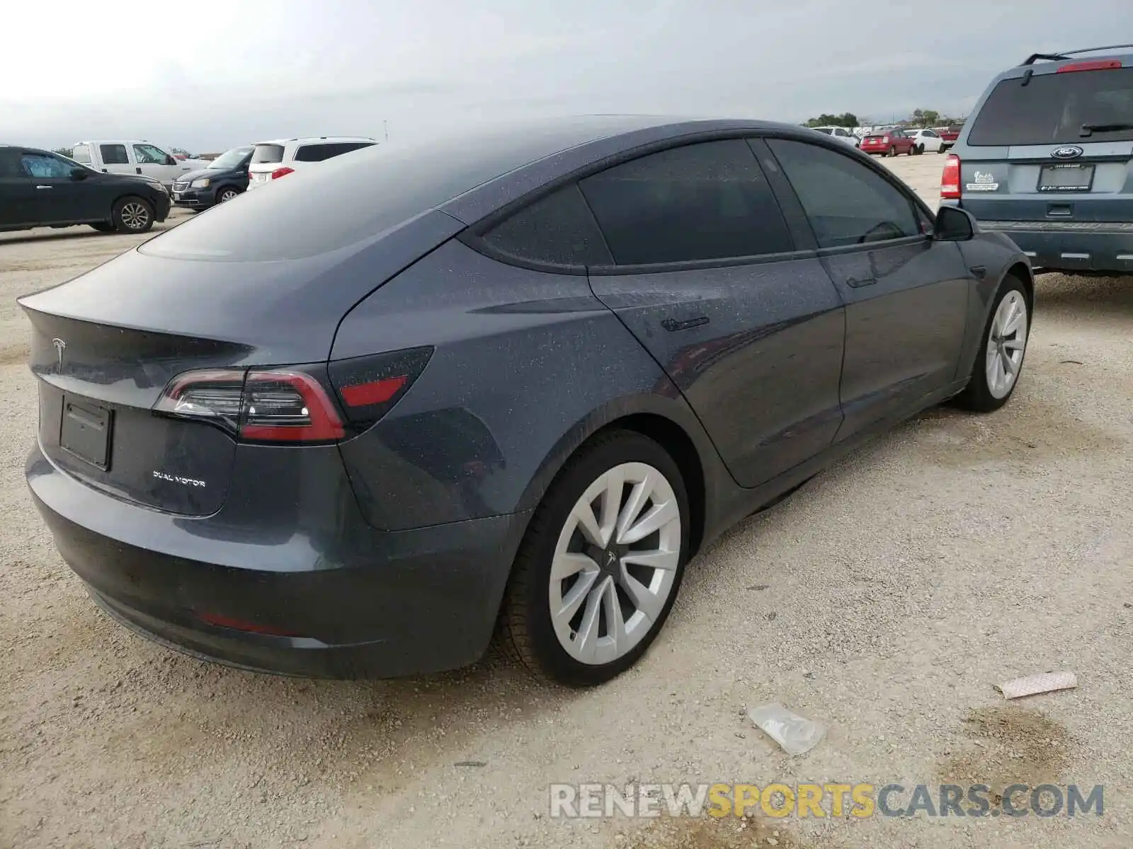 4 Фотография поврежденного автомобиля 5YJ3E1EB6MF862628 TESLA MODEL 3 2021