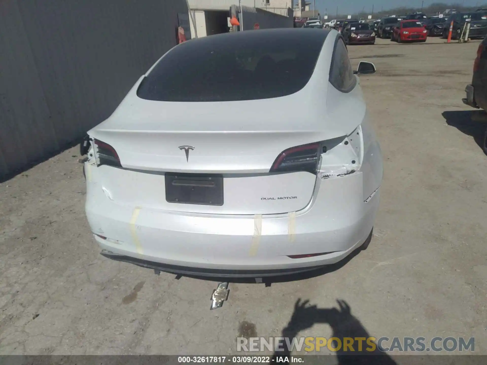 6 Photograph of a damaged car 5YJ3E1EB6MF872379 TESLA MODEL 3 2021