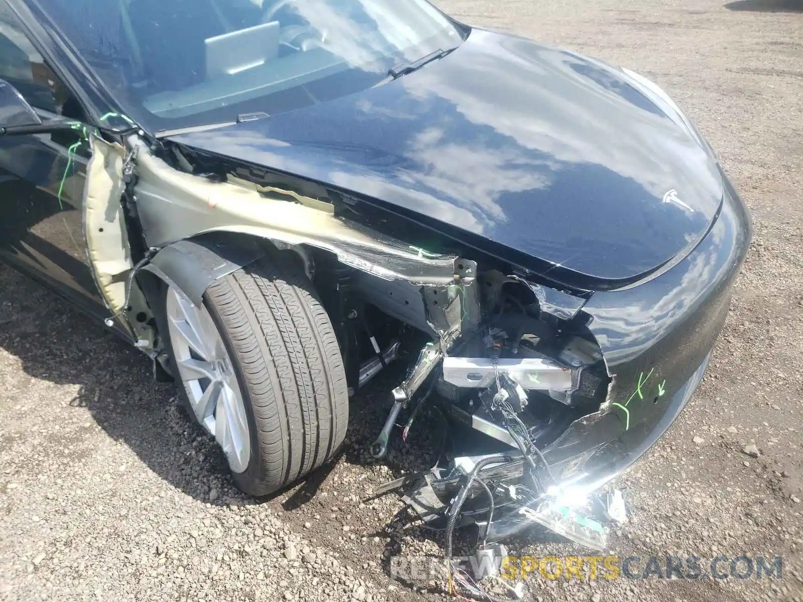 9 Photograph of a damaged car 5YJ3E1EB6MF901878 TESLA MODEL 3 2021