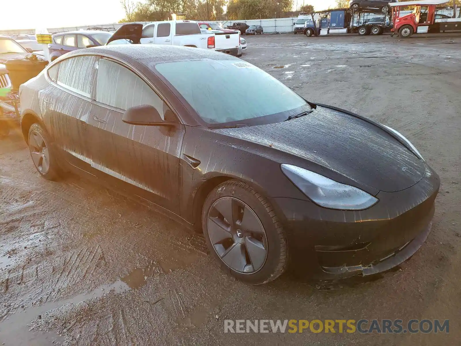 1 Photograph of a damaged car 5YJ3E1EB6MF915571 TESLA MODEL 3 2021