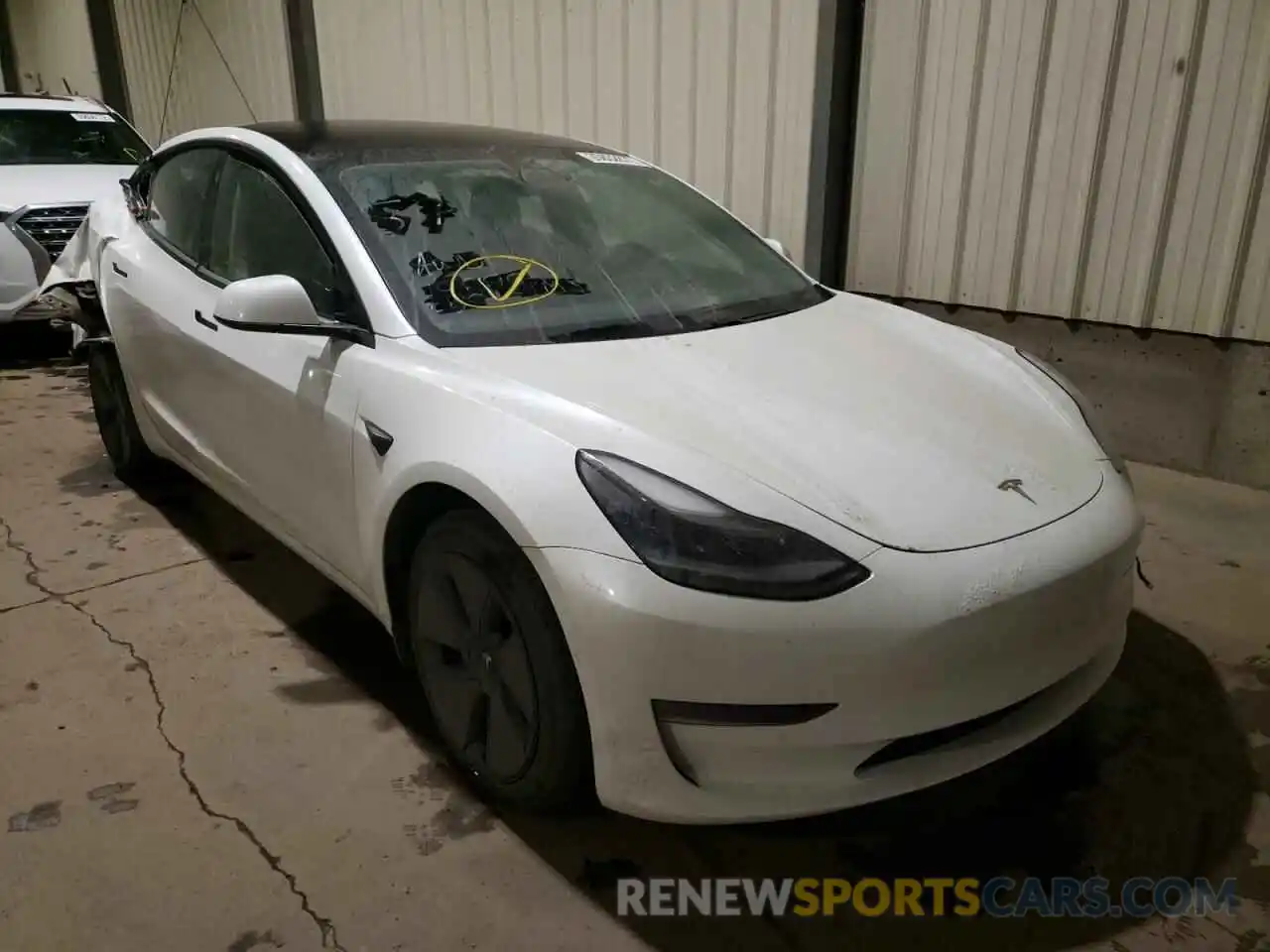 1 Photograph of a damaged car 5YJ3E1EB6MF979464 TESLA MODEL 3 2021