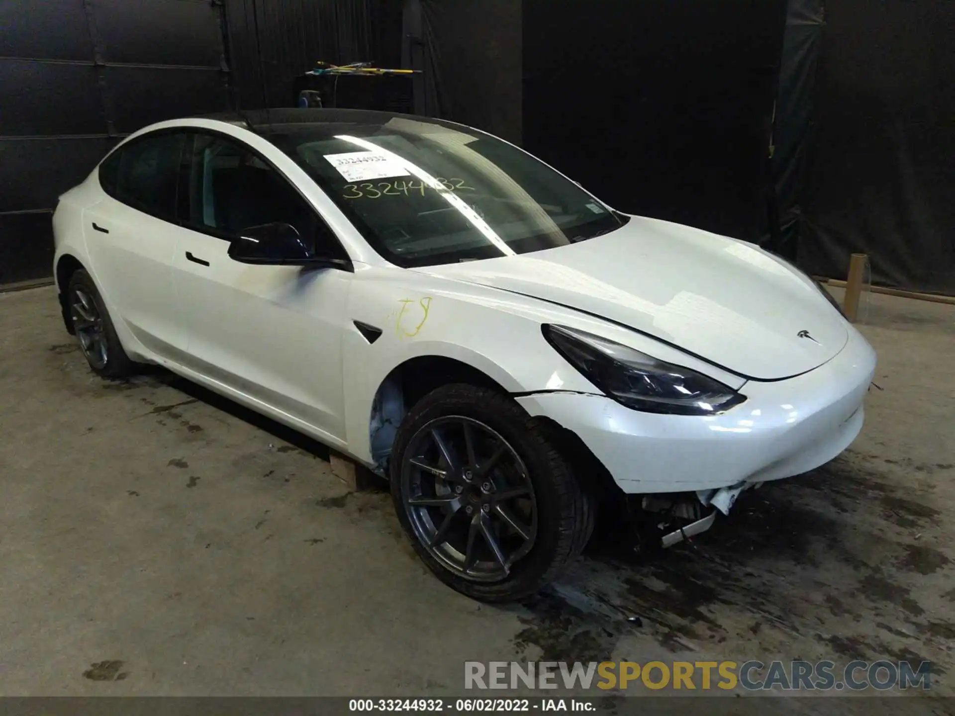 1 Photograph of a damaged car 5YJ3E1EB6MF992750 TESLA MODEL 3 2021