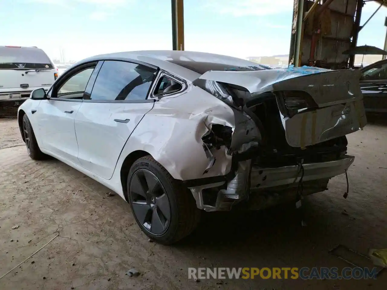 3 Photograph of a damaged car 5YJ3E1EB6MF999889 TESLA MODEL 3 2021