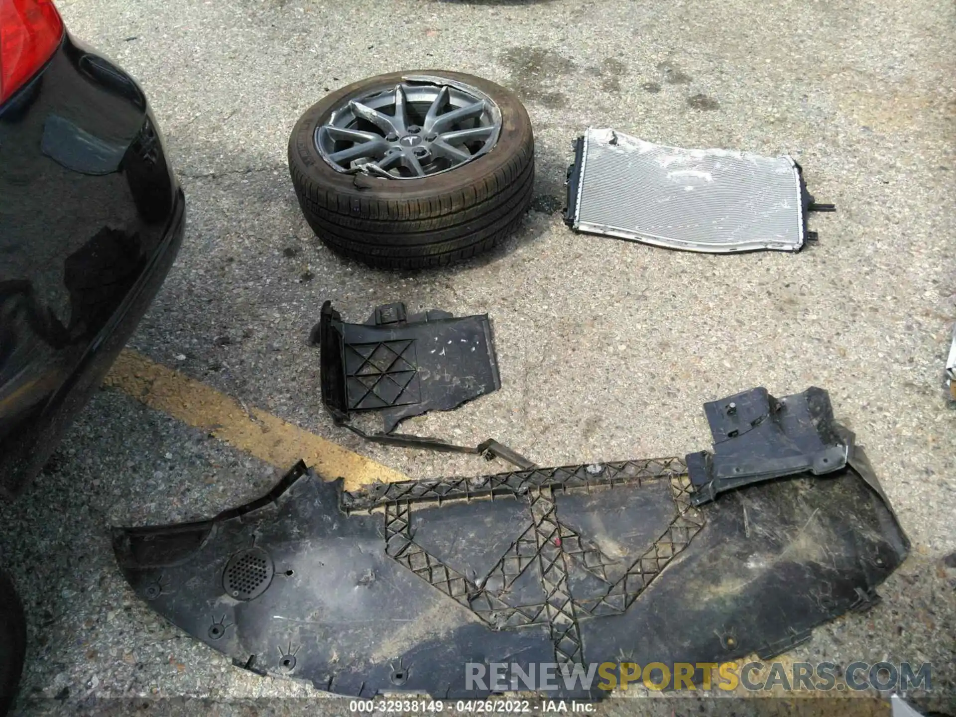 10 Photograph of a damaged car 5YJ3E1EB7MF006982 TESLA MODEL 3 2021