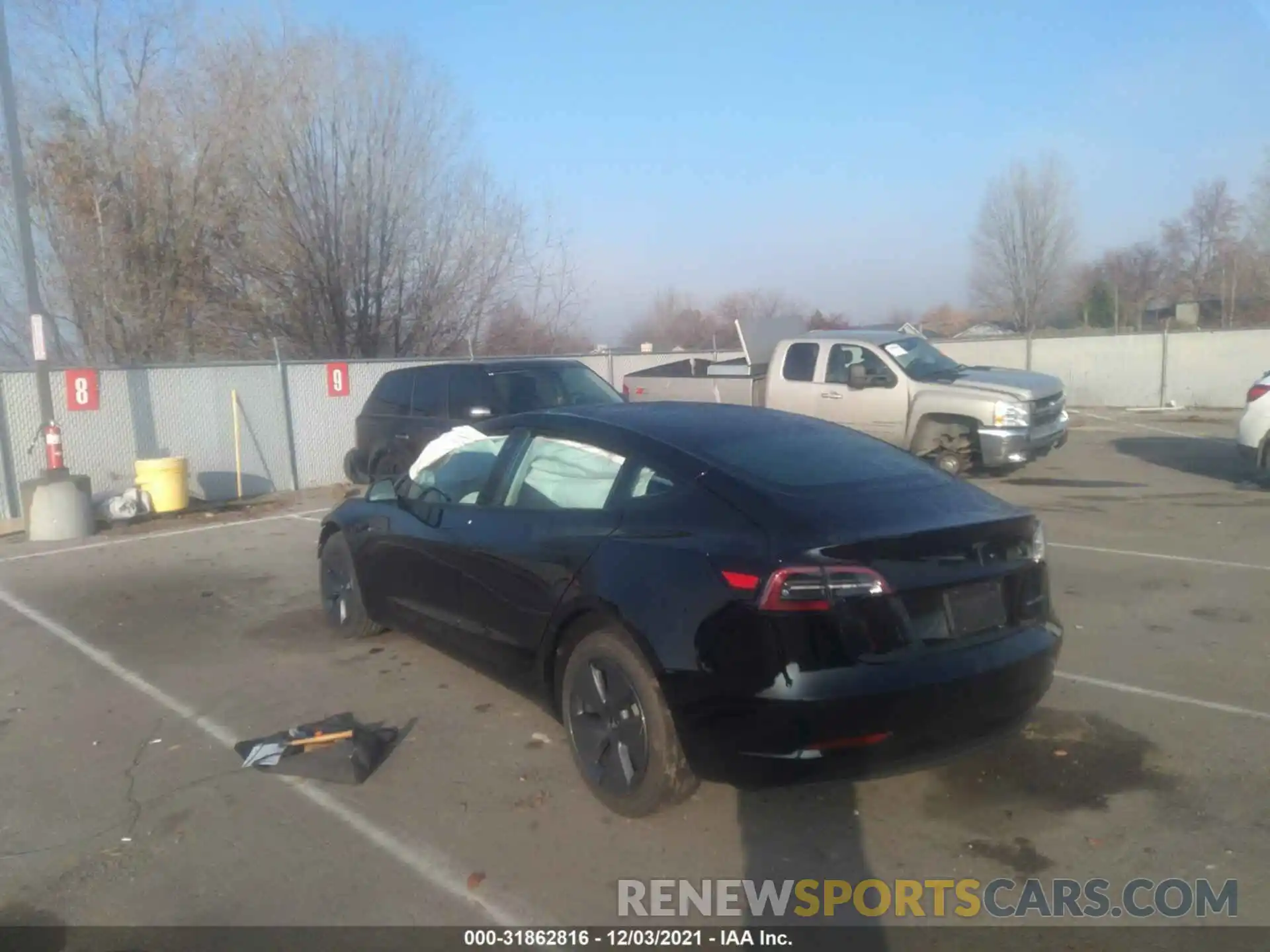 3 Photograph of a damaged car 5YJ3E1EB7MF012815 TESLA MODEL 3 2021