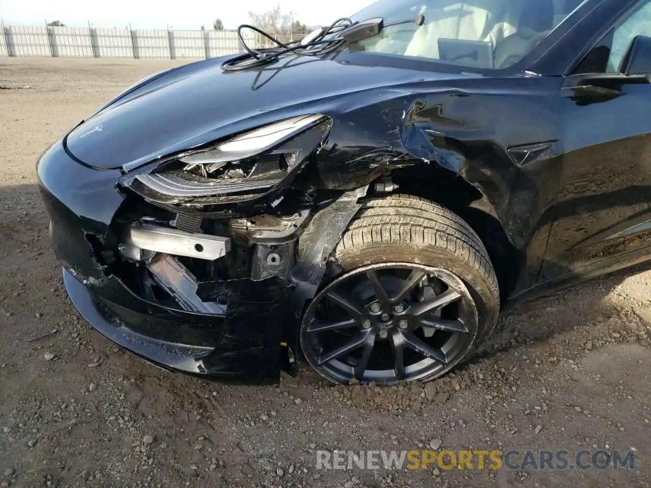 9 Photograph of a damaged car 5YJ3E1EB7MF019652 TESLA MODEL 3 2021