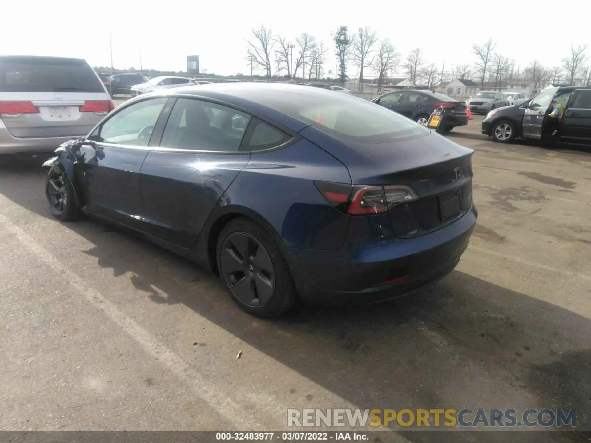 3 Photograph of a damaged car 5YJ3E1EB7MF044471 TESLA MODEL 3 2021