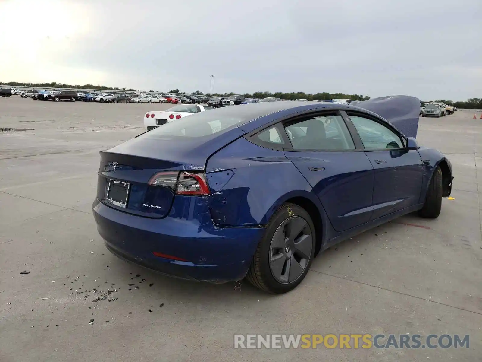 4 Photograph of a damaged car 5YJ3E1EB7MF051050 TESLA MODEL 3 2021