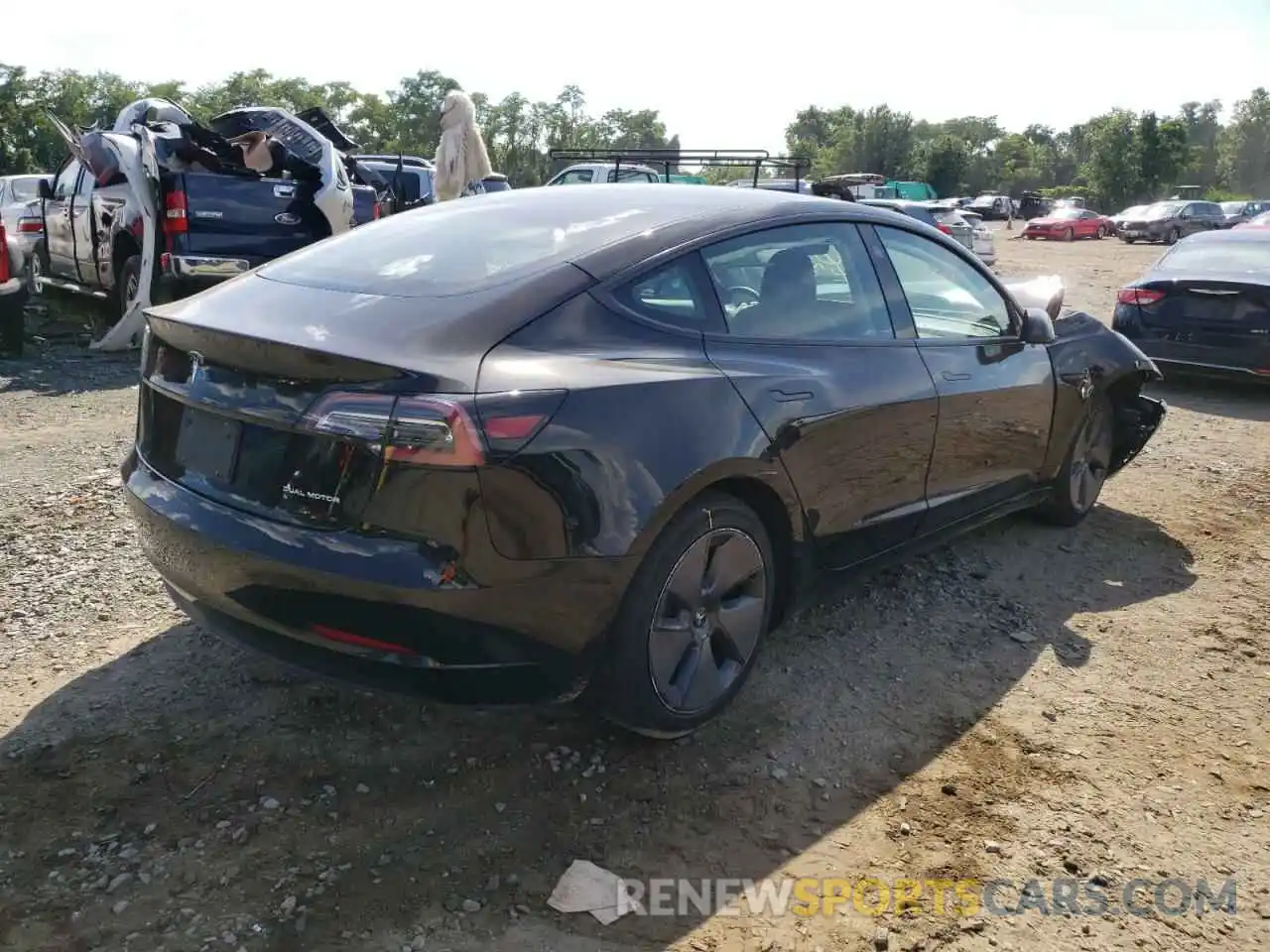 4 Фотография поврежденного автомобиля 5YJ3E1EB7MF836698 TESLA MODEL 3 2021