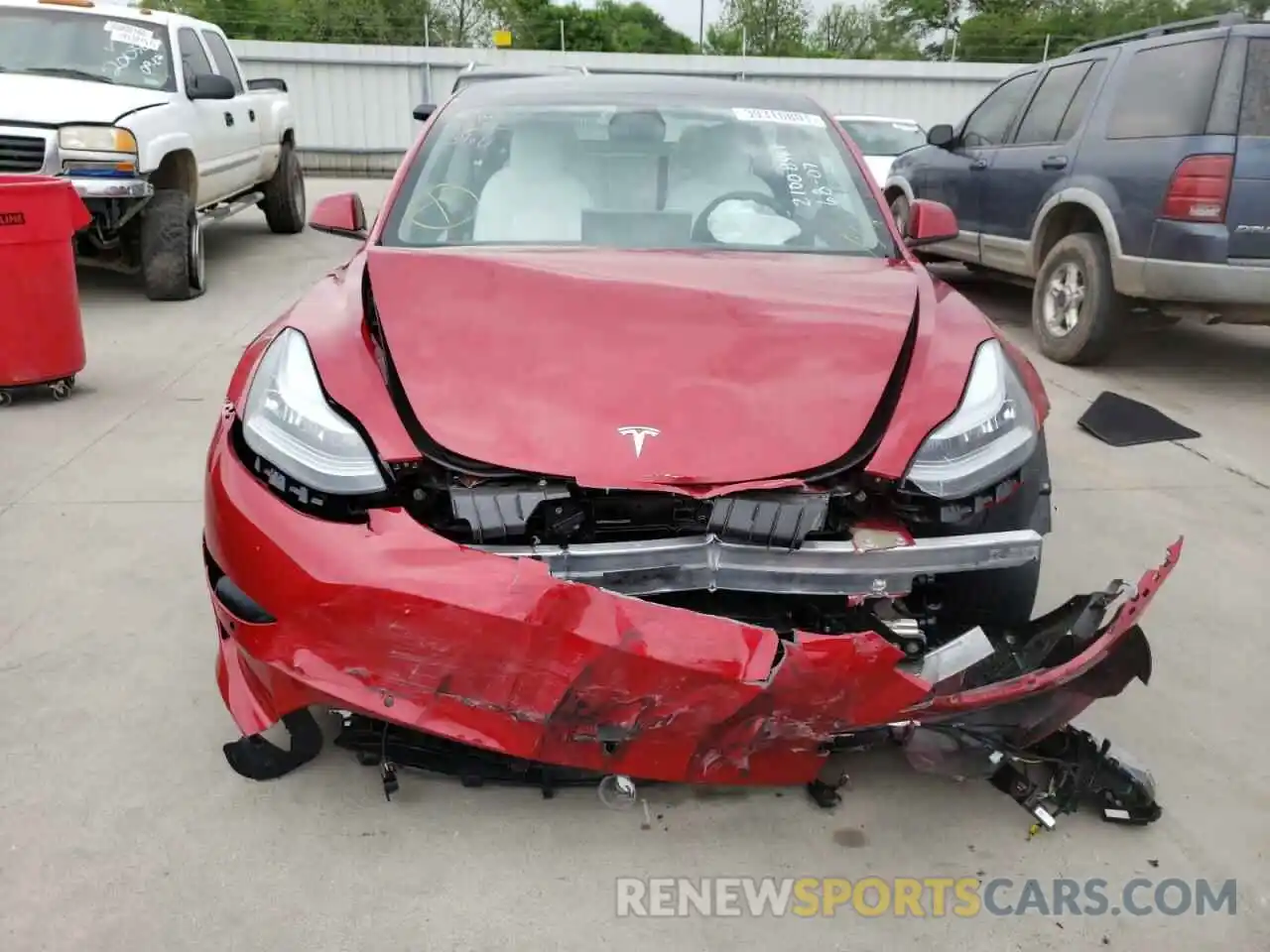 9 Photograph of a damaged car 5YJ3E1EB7MF860323 TESLA MODEL 3 2021