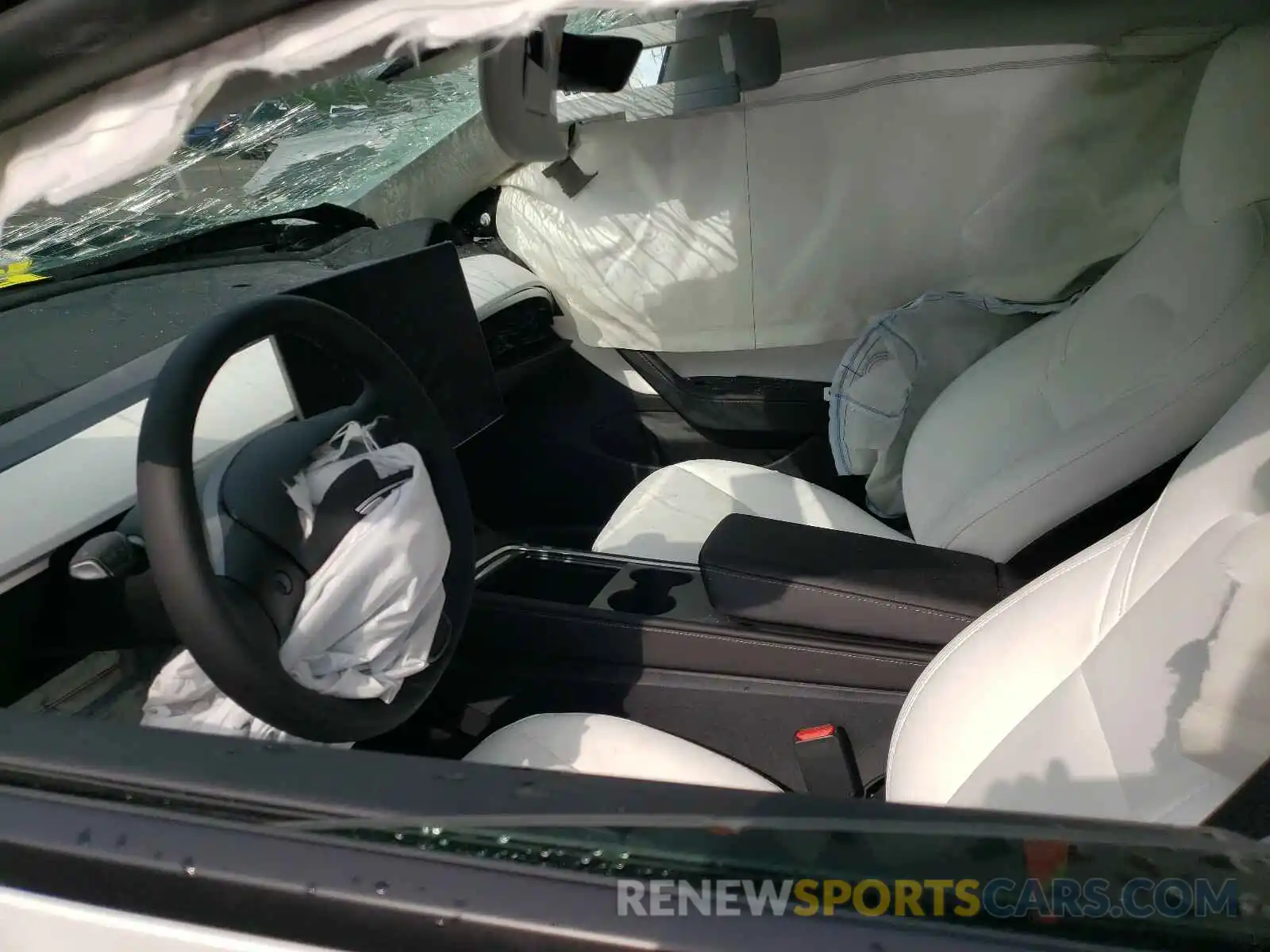 5 Photograph of a damaged car 5YJ3E1EB7MF926661 TESLA MODEL 3 2021