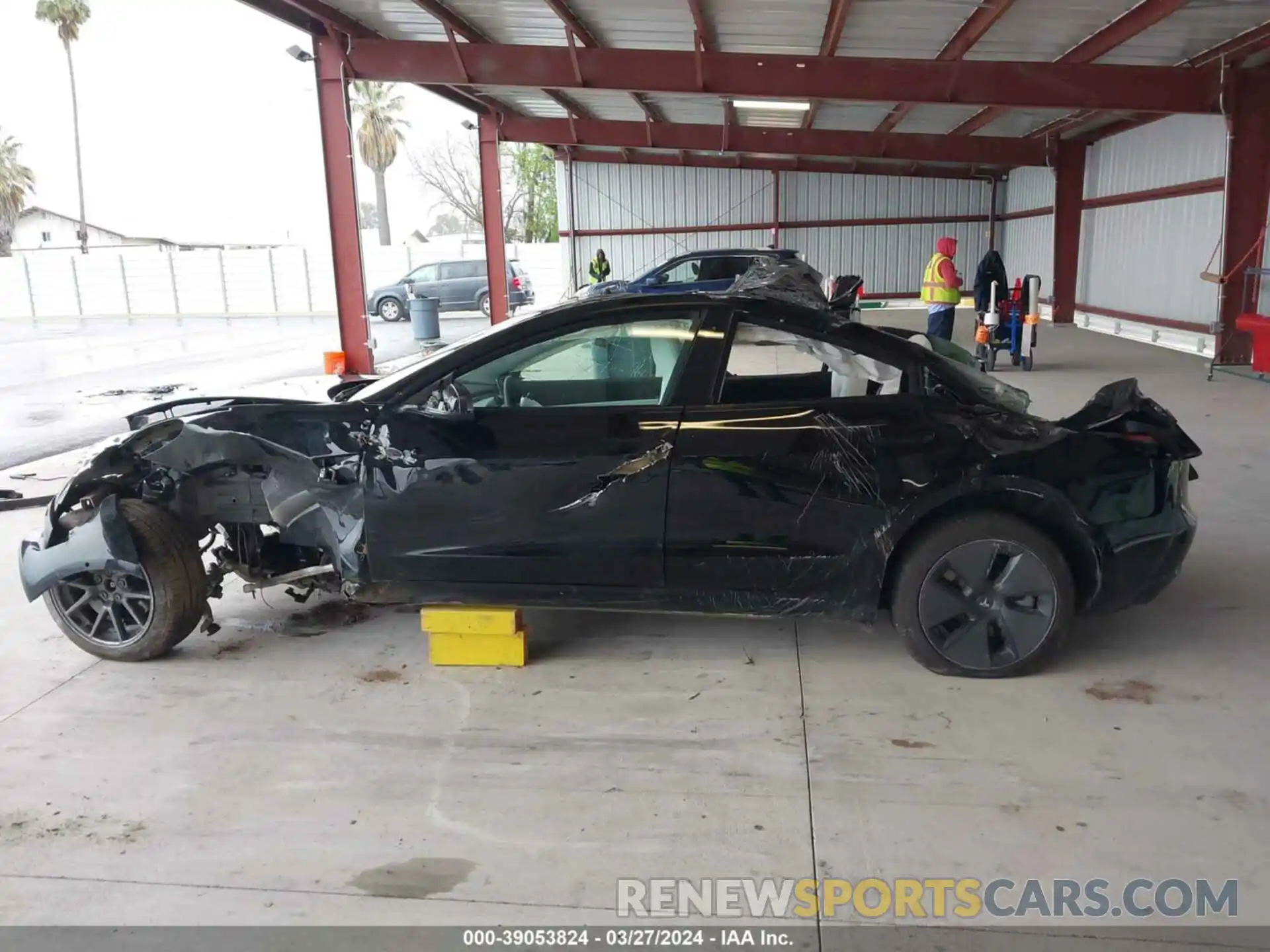 14 Photograph of a damaged car 5YJ3E1EB7MF937479 TESLA MODEL 3 2021