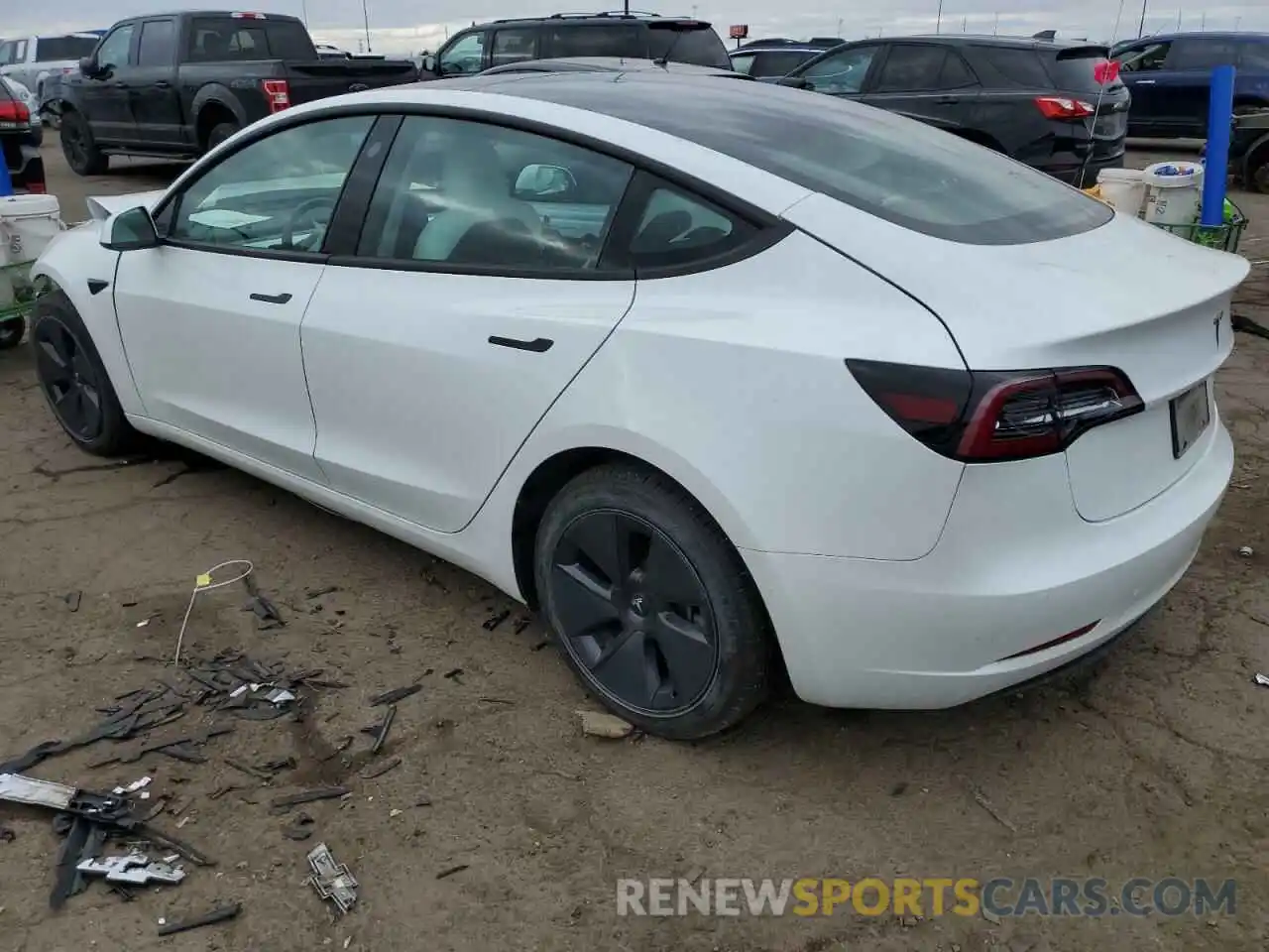 2 Photograph of a damaged car 5YJ3E1EB7MF960860 TESLA MODEL 3 2021