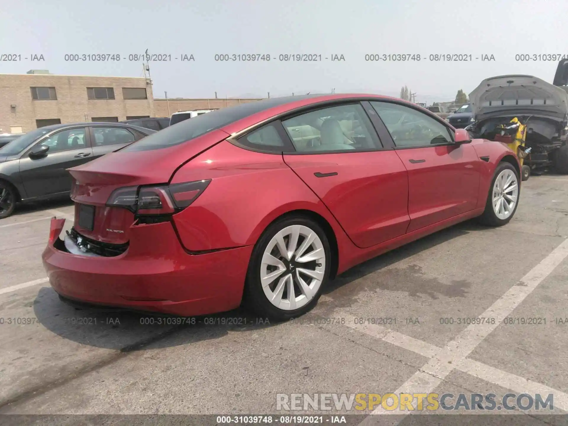 4 Photograph of a damaged car 5YJ3E1EB7MF975388 TESLA MODEL 3 2021