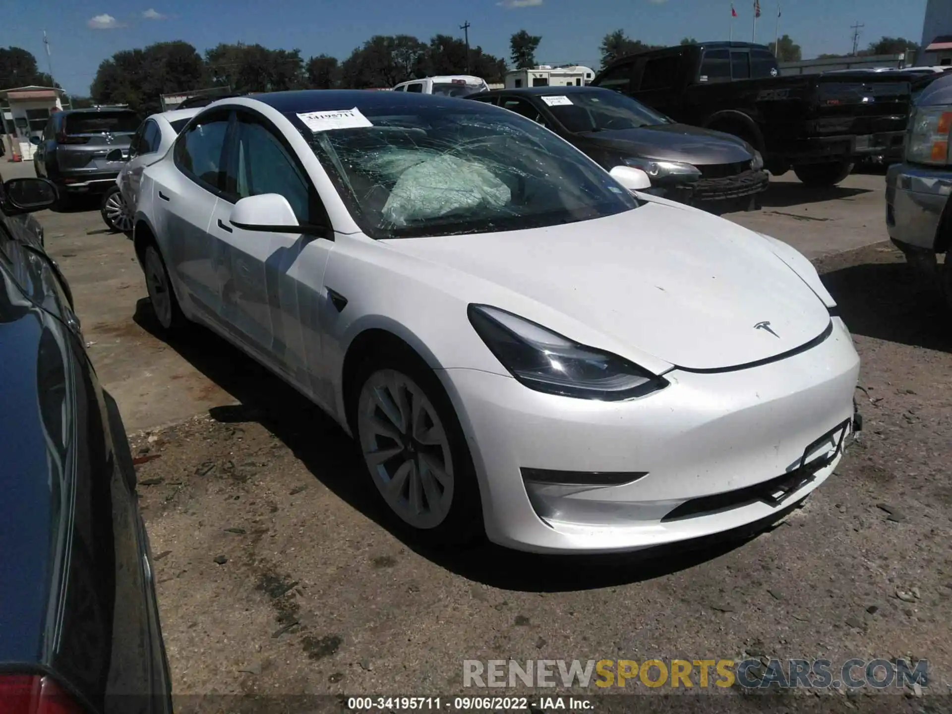 1 Photograph of a damaged car 5YJ3E1EB7MF990117 TESLA MODEL 3 2021