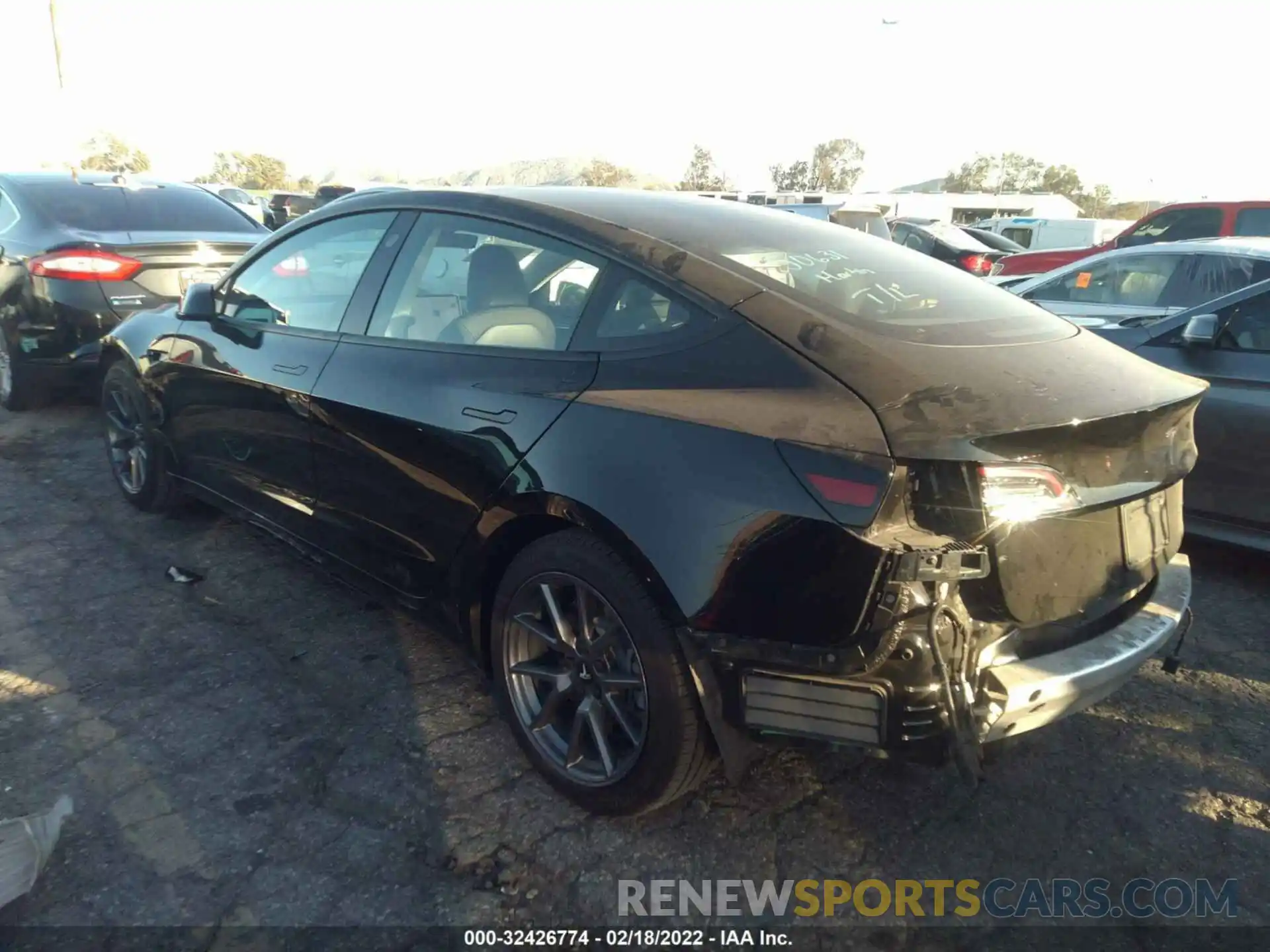 3 Photograph of a damaged car 5YJ3E1EB8MF003847 TESLA MODEL 3 2021