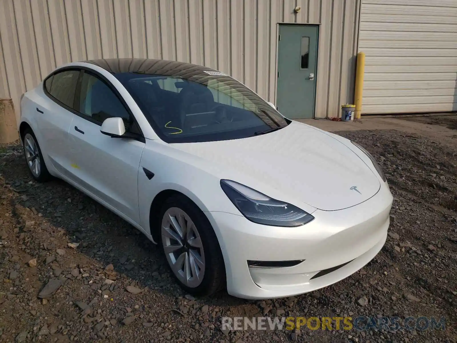 1 Фотография поврежденного автомобиля 5YJ3E1EB8MF015495 TESLA MODEL 3 2021