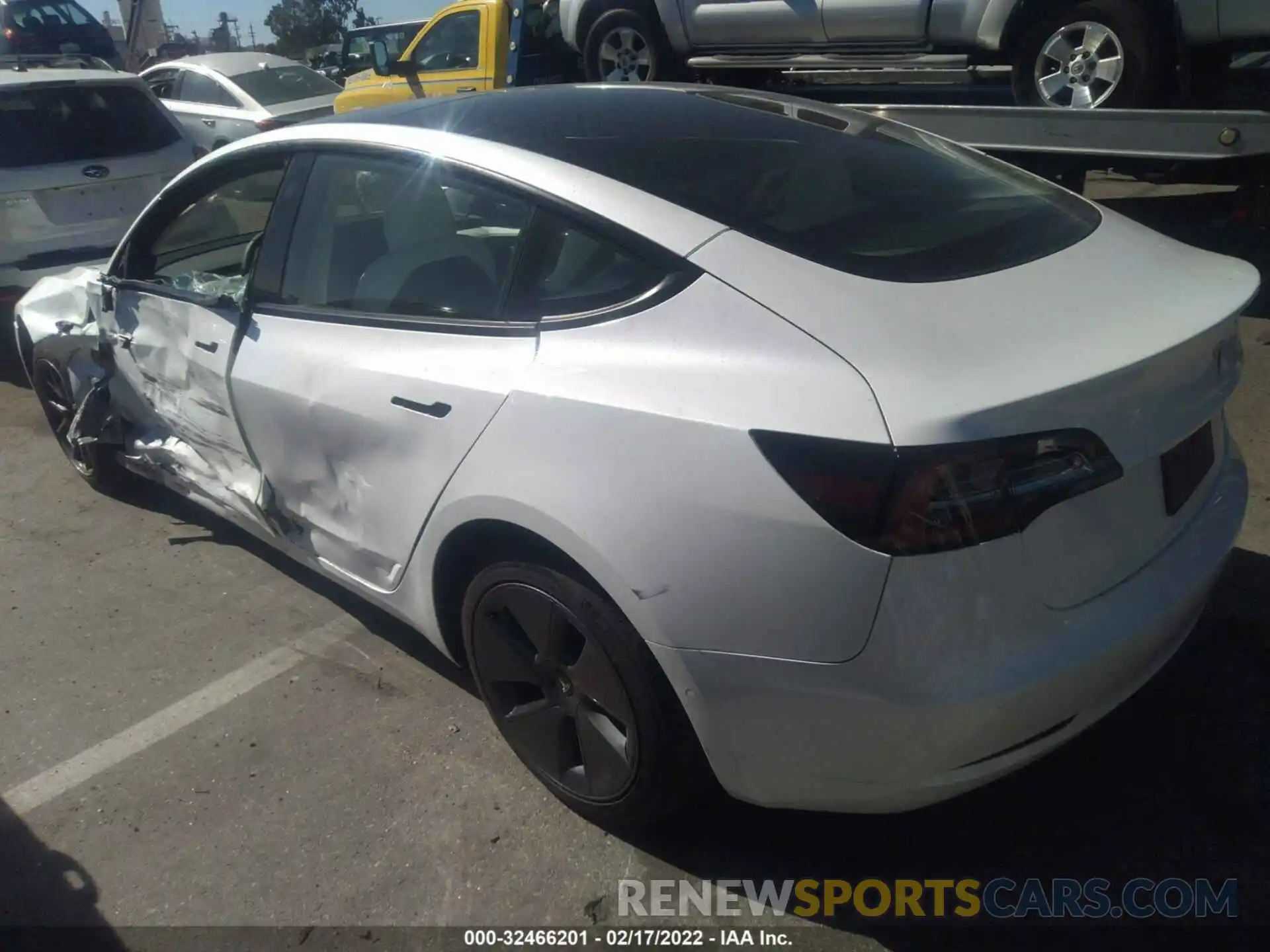 3 Photograph of a damaged car 5YJ3E1EB8MF034239 TESLA MODEL 3 2021