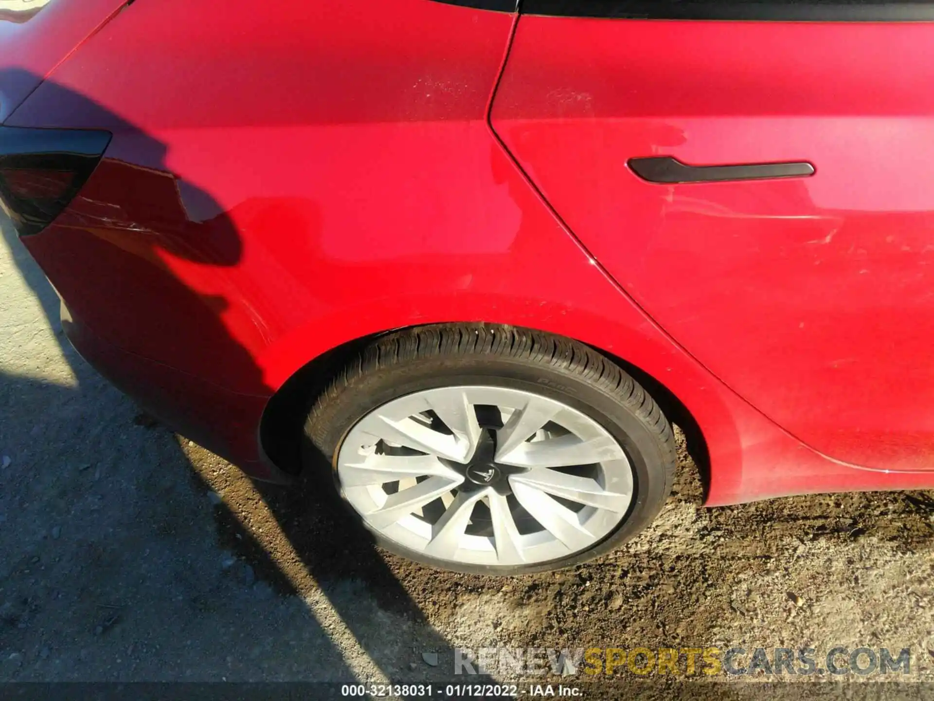 15 Photograph of a damaged car 5YJ3E1EB8MF059738 TESLA MODEL 3 2021