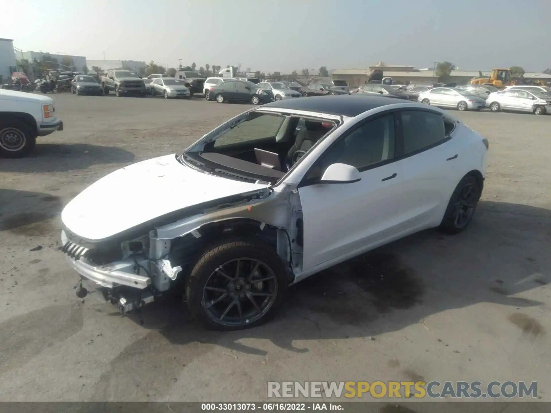 2 Photograph of a damaged car 5YJ3E1EB8MF085546 TESLA MODEL 3 2021