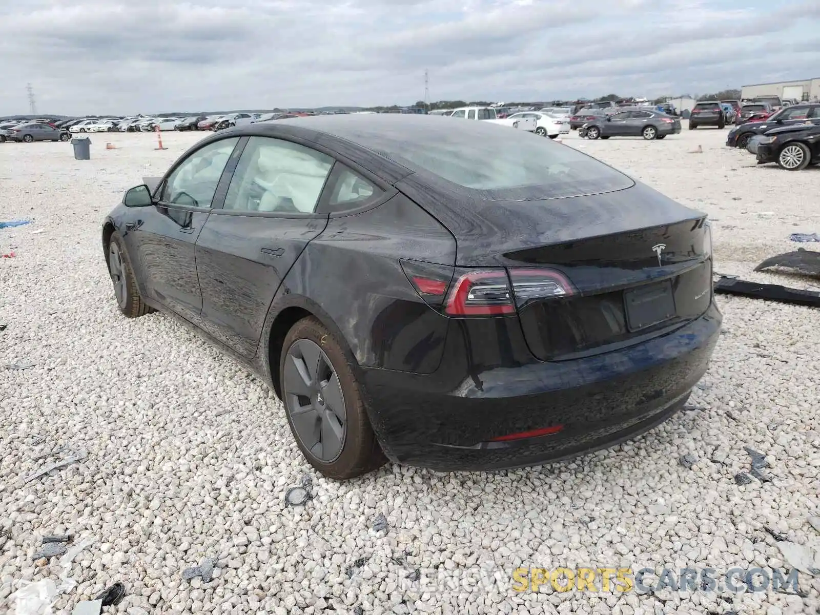 3 Photograph of a damaged car 5YJ3E1EB8MF863621 TESLA MODEL 3 2021