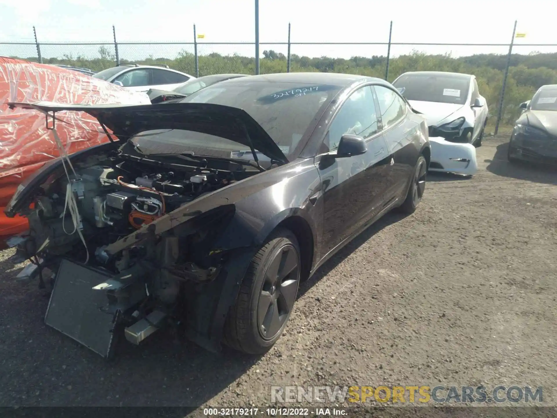 2 Photograph of a damaged car 5YJ3E1EB8MF869502 TESLA MODEL 3 2021