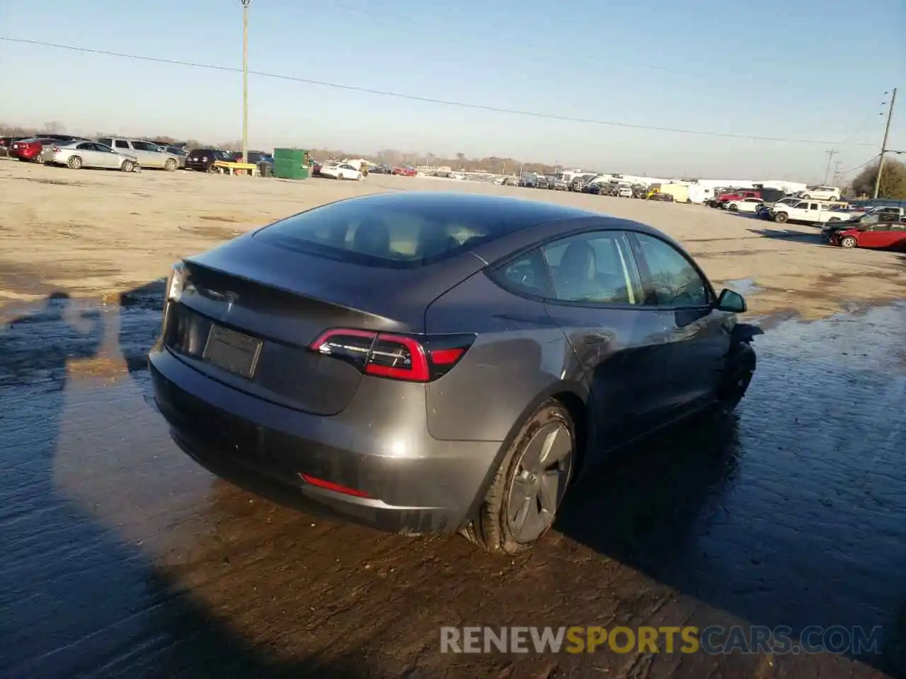 4 Фотография поврежденного автомобиля 5YJ3E1EB8MF874649 TESLA MODEL 3 2021