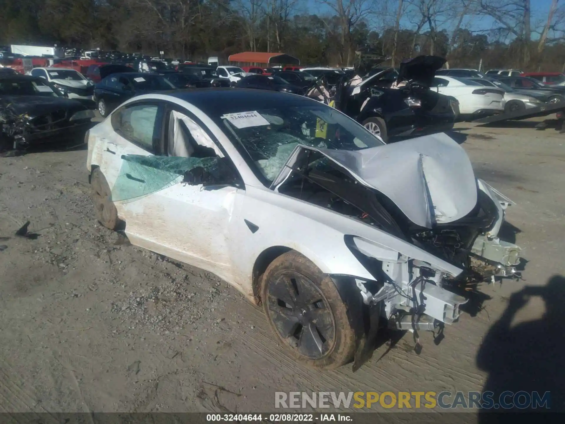 1 Photograph of a damaged car 5YJ3E1EB8MF924823 TESLA MODEL 3 2021