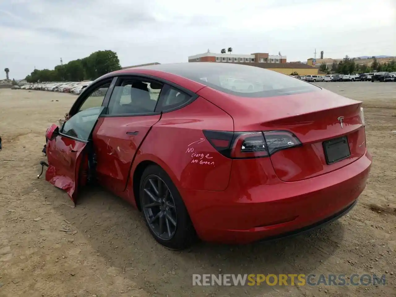 3 Photograph of a damaged car 5YJ3E1EB8MF938317 TESLA MODEL 3 2021