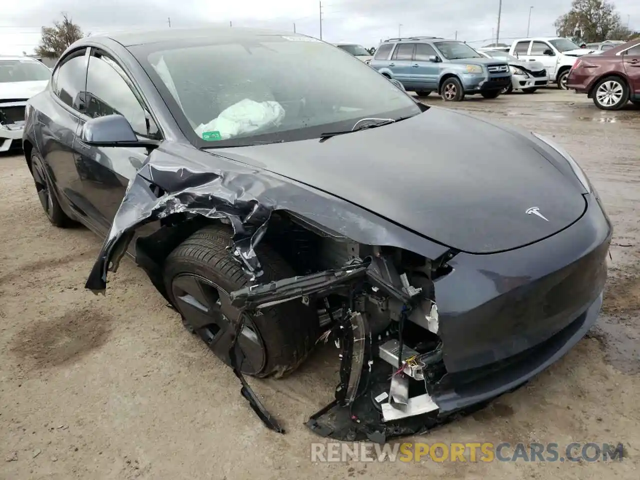 1 Photograph of a damaged car 5YJ3E1EB8MF981281 TESLA MODEL 3 2021