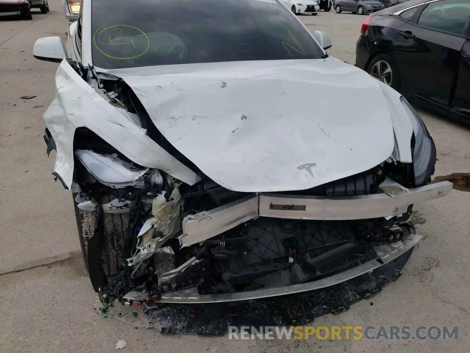 9 Photograph of a damaged car 5YJ3E1EB8MF992281 TESLA MODEL 3 2021